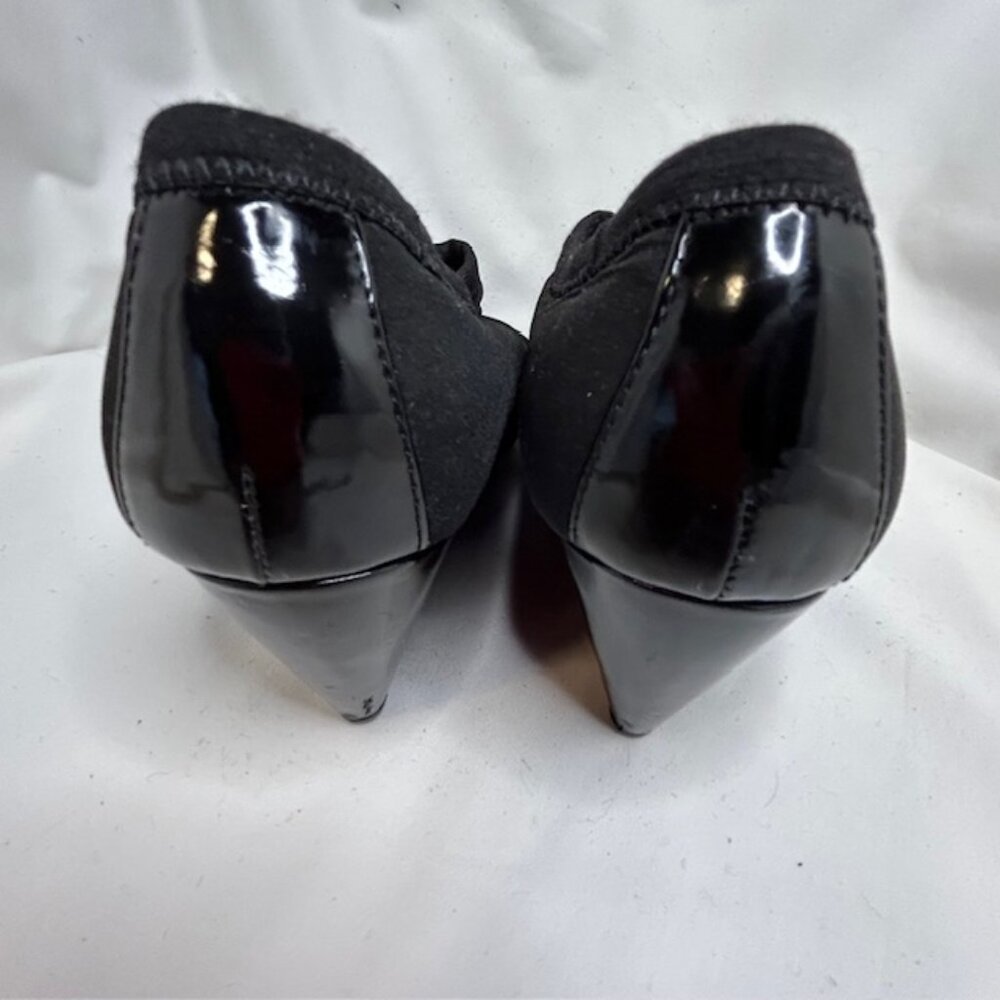 Etienne Aigner Black stretch Fabric Patent Wedge Heel Shoes - Picture 6 of 9